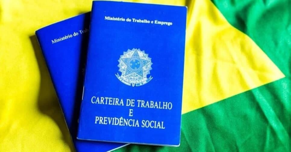 Lei trabalhista garante 14° salário para CLTs (Foto: Divulgação) Lei trabalhista garante 14° salário para CLTs (Foto: Divulgação)