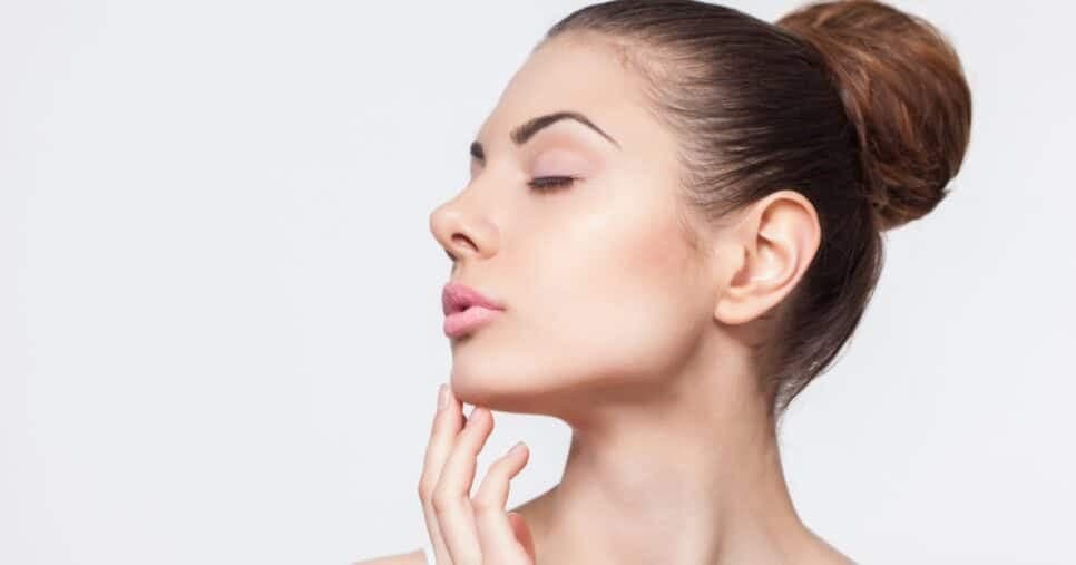 Harmonização facial caseira traz pele de porcelana - (Montagem / TV FOCO) Harmonização facial caseira traz pele de porcelana - (Montagem / TV FOCO)