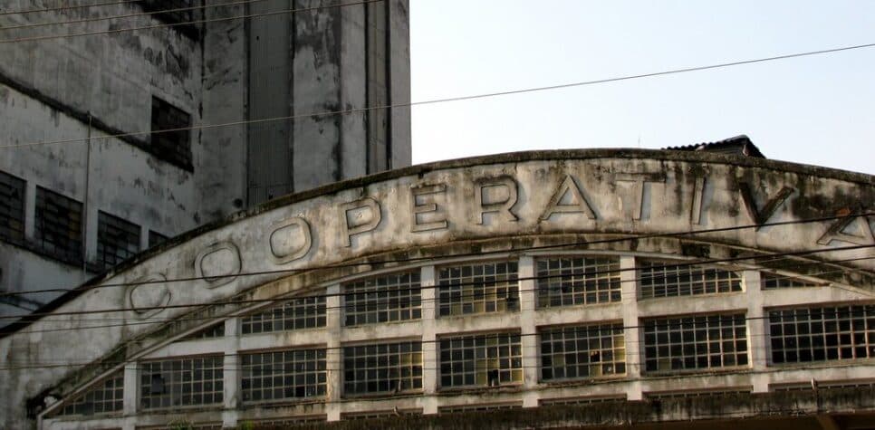 Antiga Cooperativa Agrícola de Cotia (CAC) – Av. Kenkiti Shimomoto, Jaguaré, São Paulo, SP, Brasil (Foto Reprodução/Mapio Net)