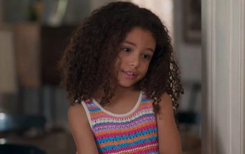 Sofia (Elis Cabral) em cena de Dona de Mim (Foto: Reprodução / Globo)
