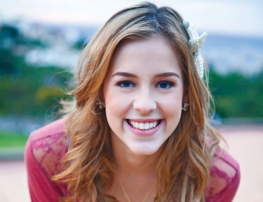 Sophia-Abrahao-conversou-com-os-fas-pelo-Twitter