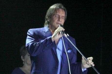 Roberto Carlos teria ocultado romance com cearense há 10 anos?