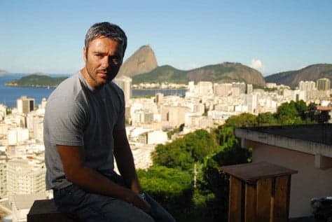 Angelo Paes Leme viveu Nandinho na primeira temporada da série (Foto: Reprodução)