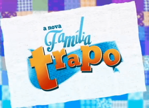 um teatro com palco acanhado 