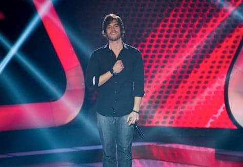 Rafael Furtado no The Voice Brasil; Eleanor Rigby, que ele cantou ontem com Nando Motta, lidera no iTunes