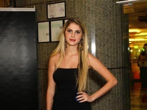 A fama lhe subiu a cabeça A fama lhe subiu a cabeça