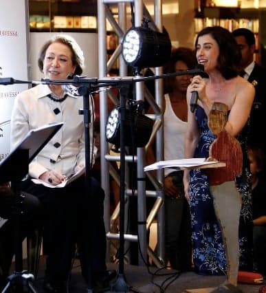 Fernanda Montenegro no lançamento de livro de sua filha Fernanda Torres