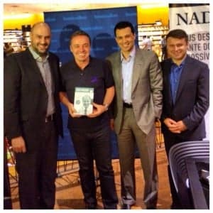 Gugu no lançamento do novo livro de Edir Macedo 