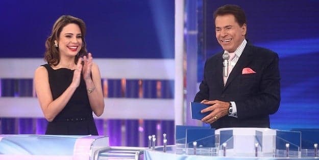 Silvio Santos pergunta a Rachel Sheherazade: “Não batiam em você na Paraíba?”