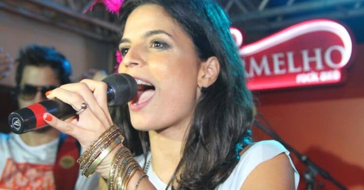 Com apresentação de Emanuelle Araújo, Globo exibe festival "Lollapalooza" neste final de semana