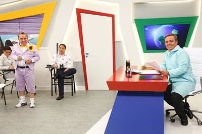 "Escolinha do Gugu" garante boa audiência