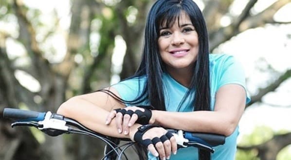 Mara Maravilha recebe novo convite da Record para participar de "A Fazenda"
