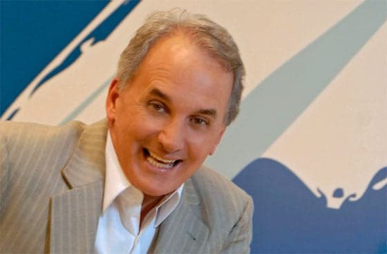 No SBT, Otávio Mesquita irá ocupar o lugar de ''Big Bang Theory'' e ''Two and Half Man''; as séries serão canceladas