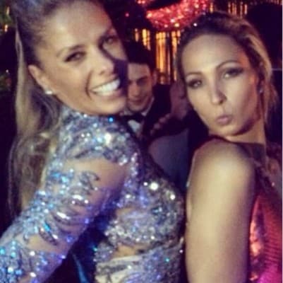 Valesca Popozuda posta foto ao lado de Adriane Galisteu e gera discussão em rede social