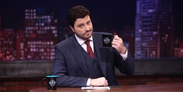Com programa de Danilo Gentili, SBT cresce 30% na audiência