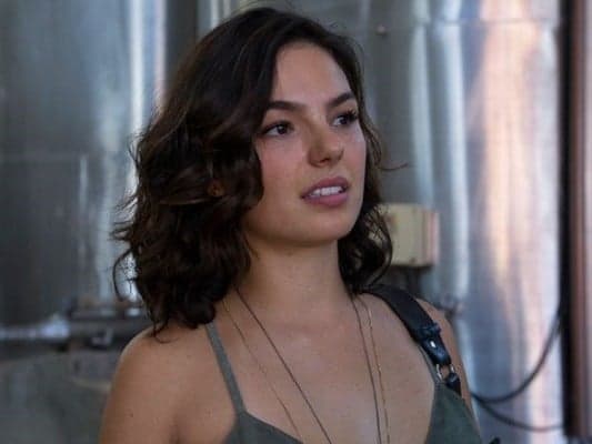 Isis Valverde corre risco de morte, afirma diretor da Globo