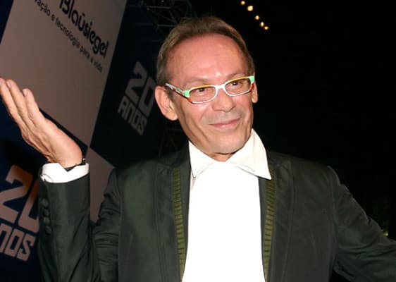 Tijuca homenageará José Wilker em Carnaval 2016
