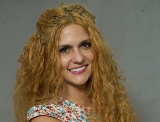 “Meu Pedacinho de Chão”: Personagem de Linzmeyer ajudará a mudar visual de patinho feio