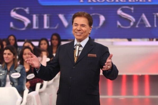 Silvio Santos pode voltar à apresentar seu programa ao vivo