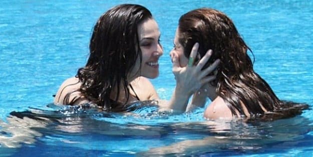 Casal lésbico de "Em Família" é rejeitado pelo público