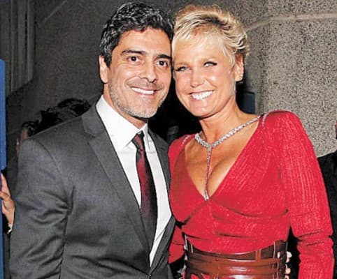 "Quenga!", dispara Xuxa sobre mulher que fez proposta indecente para Junno