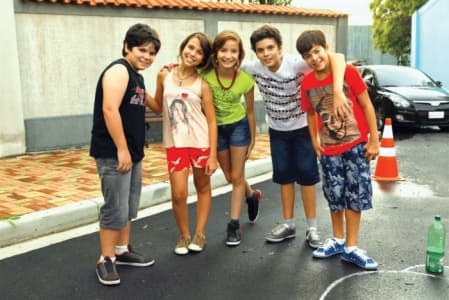 Para atrair anunciantes, "Chiquititas" é gravada em diversas cidades do país