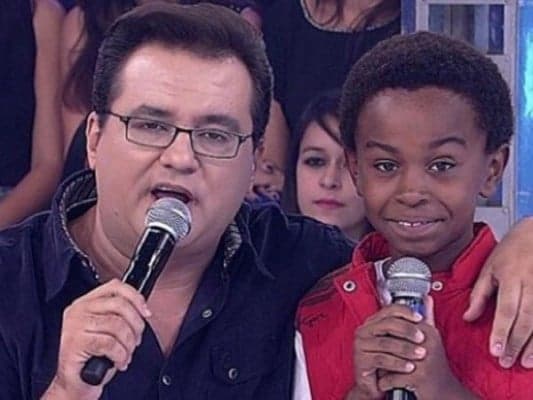 Silvio Santos afirma que pagou 2,5 milhões para tirar o "Cirilo" da Record
