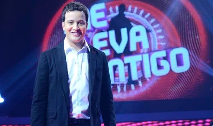 Após voltar para geladeira, Rafael Cortez está pensando em deixar a Record