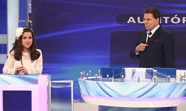 Silvio Santos diz que vai reprisar "Carrossel" porque "está sem dinheiro para fazer novela"