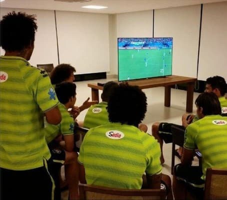 Saiba em qual canal a Seleção Brasileira vê os jogos da copa