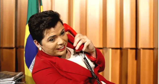 Com o fim do "Agora é Tarde", humorista do talk show pretende emplacar programa solo na Band