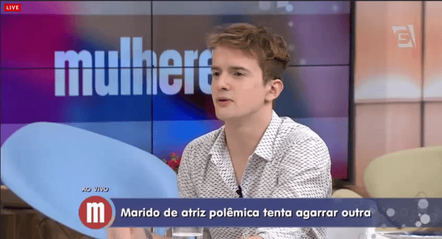 "Vídeo da Hora": Integrante do TV FOCO participa do quadro "Roda da Fofoca" no "Mulheres"; assista!