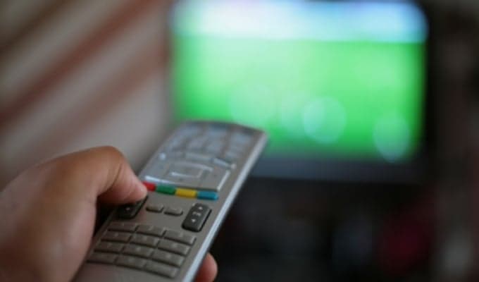Canais abertos são ameaçados pela TV paga na madrugada