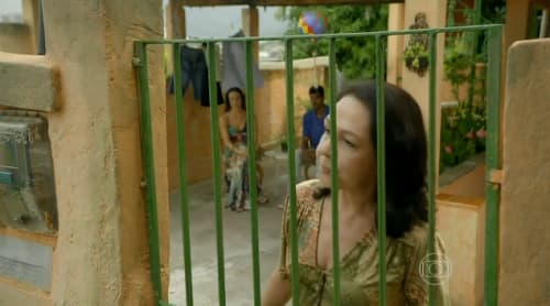 "Em Família" ganha núcleo na periferia e uma "poposuda"