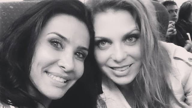 Scheila Carvalho e Sheila Mello postam fotos juntas em rede social