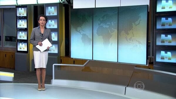Zileide Silva comete gafe e dá "boa noite" no jornal "Hoje"