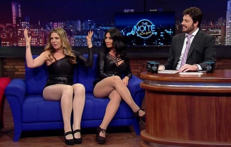 Recebendo as Scheilas, Danilo Gentili vence Jô Soares e lidera