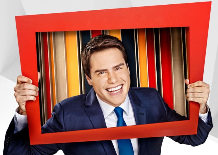 Apresentador da TV Band começa a falar bobagem