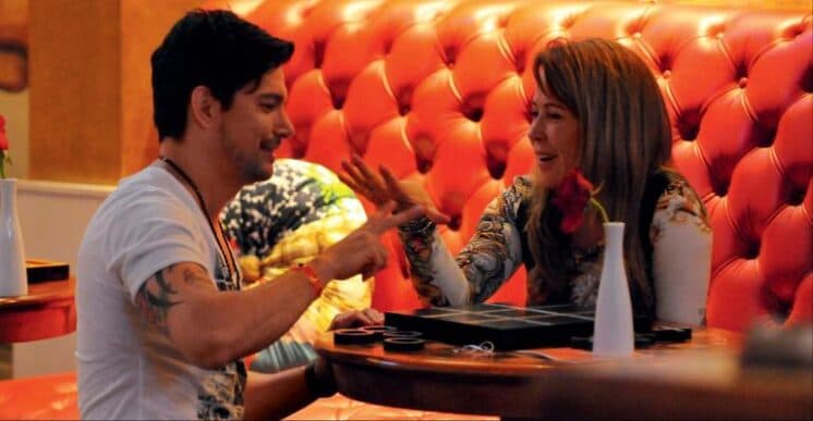 Zilu termina namoro com Zé Henrique e vira evangélica