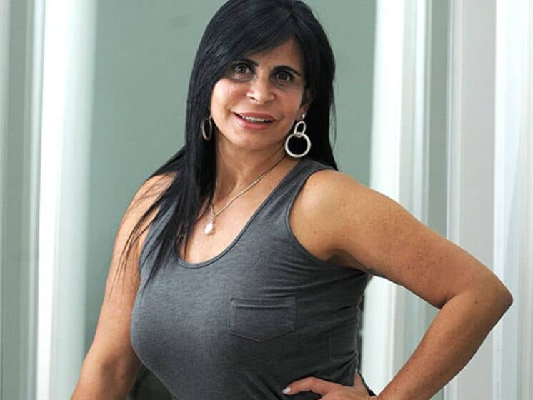 Gretchen fala sobre preenchimento nos lábios: "dizem que tenho boca de Coringa"