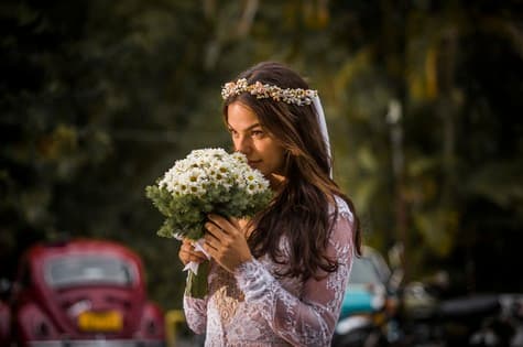 Isis Valverde se veste de noiva para "Boogie oogie" 