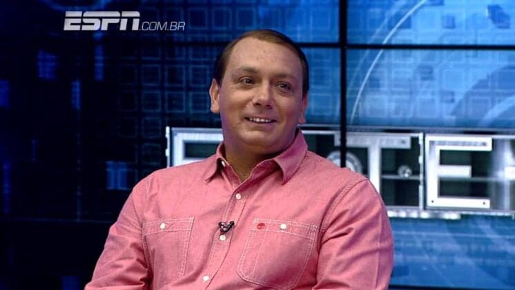 "Vídeo da Hora": ao vivo cenário de programa da ESPN desmonta; vem ver!