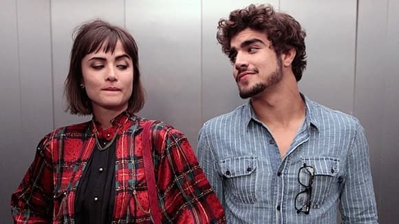 Caio Castro revela que contou com Maria Casadevall para amadurecer