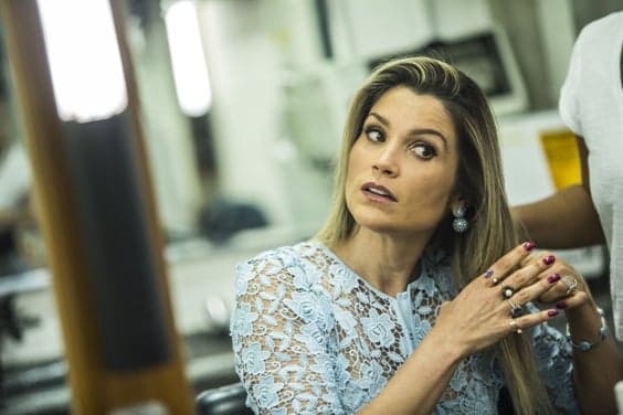 Flávia Alessandra comenta namoro de Giulia Costa com Brenno Leone