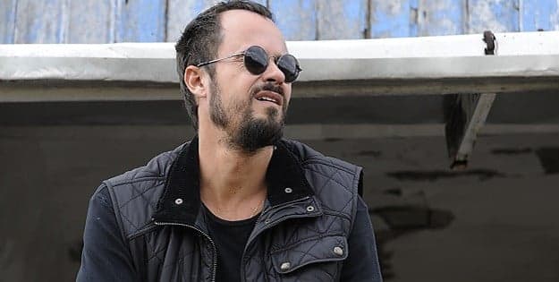 Paulinho Vilhena se revolta após publicação ser excluída no Instagram e gera polêmica; confira