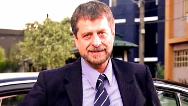 Sem função, personagem de Flávio Galvão morre em "Império"