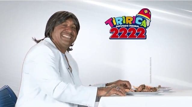 "Vídeo da Hora": Tiririca faz paródia de Roberto Carlos no Horário Político