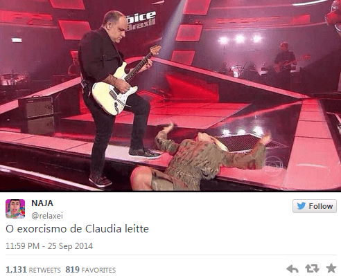 Claudia Leitte canta descalça, deita no palco do "The Voice" e vira piada; xii!