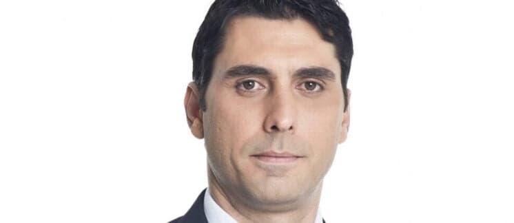 Athirson não renova contrato com o Fox Sports e deve virar técnico