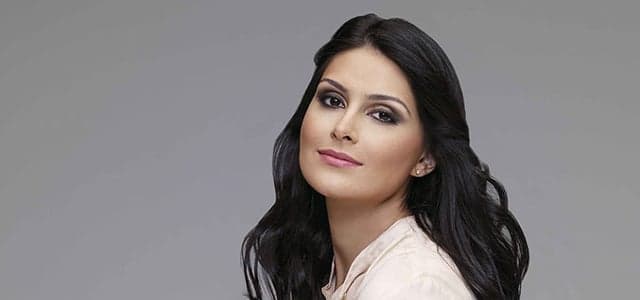 Natalia Guimarães renova com a Record